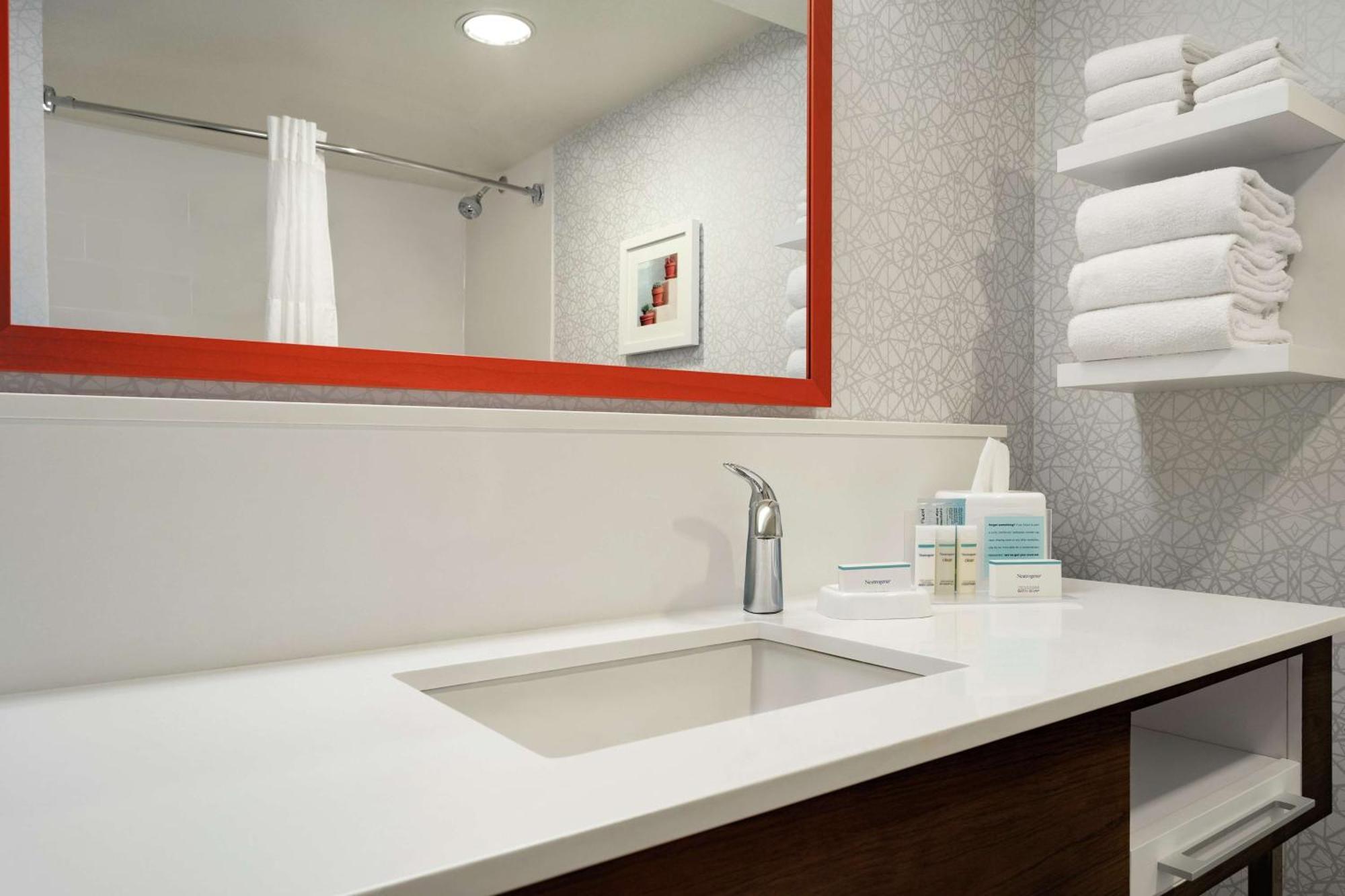 Hampton Inn Phoenix-Чандлер Экстерьер фото
