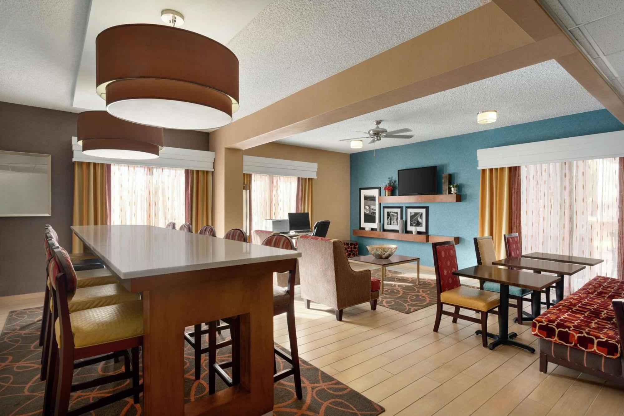 Hampton Inn Phoenix-Чандлер Экстерьер фото