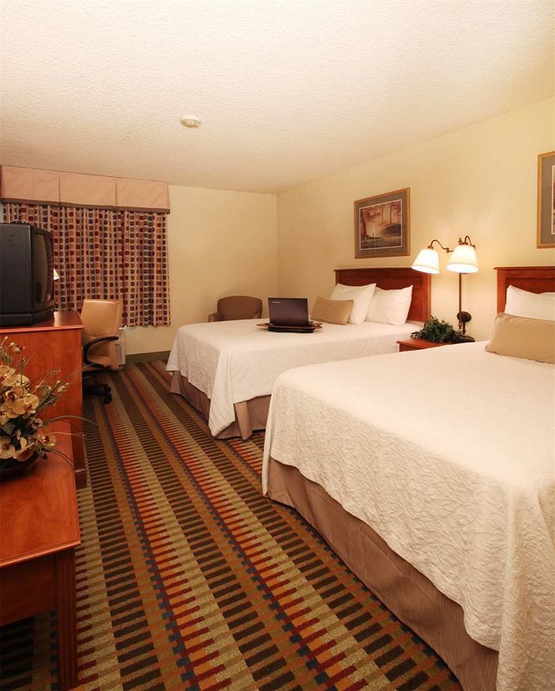 Hampton Inn Phoenix-Чандлер Экстерьер фото