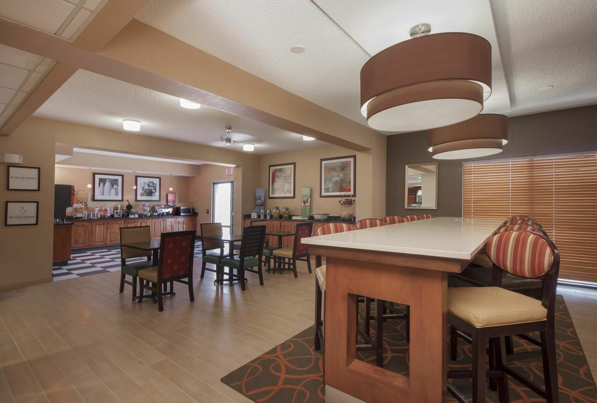 Hampton Inn Phoenix-Чандлер Экстерьер фото