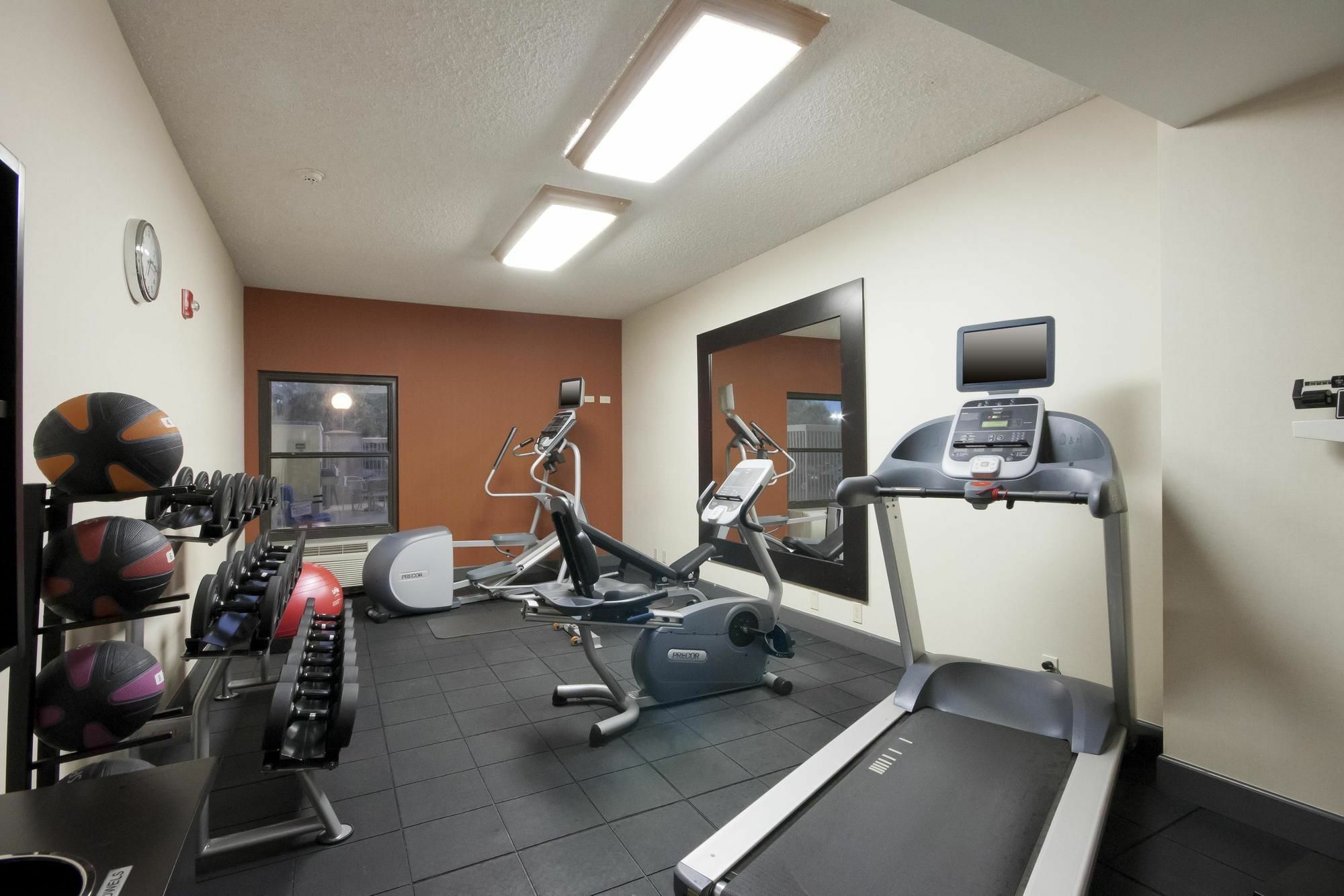 Hampton Inn Phoenix-Чандлер Экстерьер фото