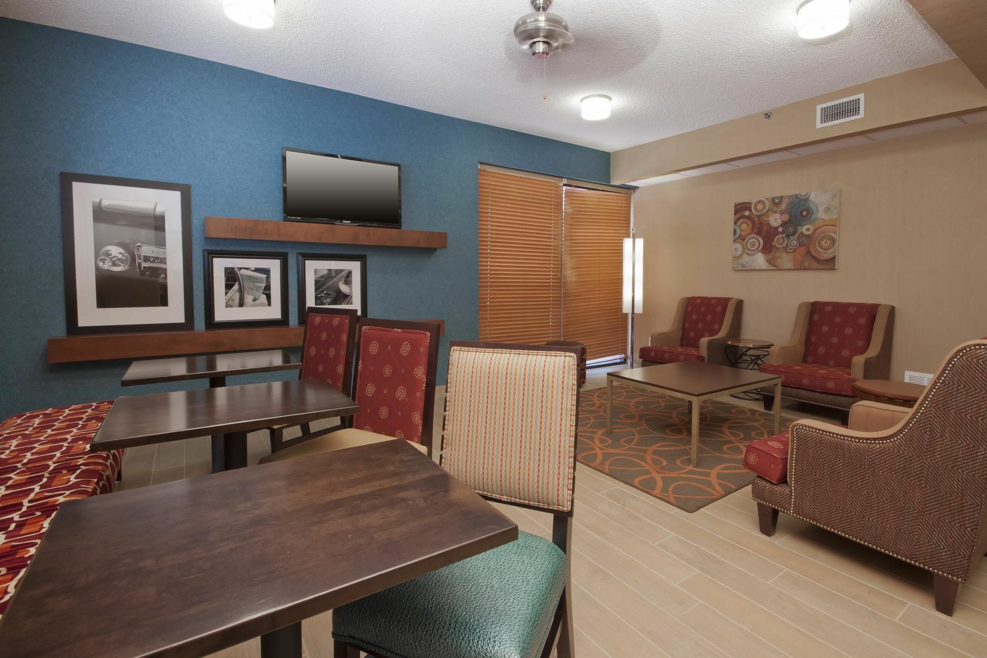 Hampton Inn Phoenix-Чандлер Экстерьер фото